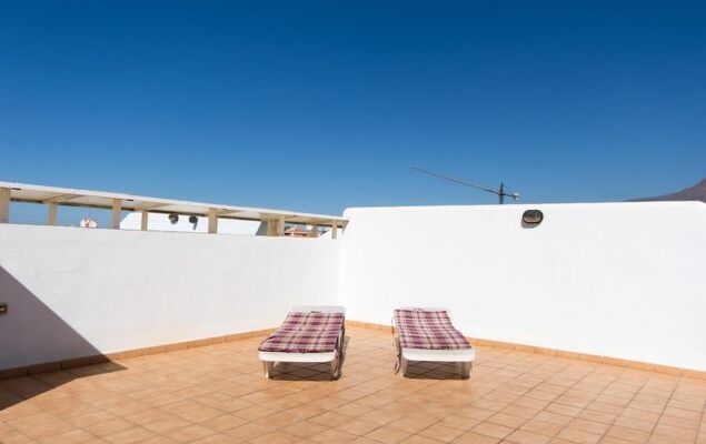 Clark Fewo - Photo 13