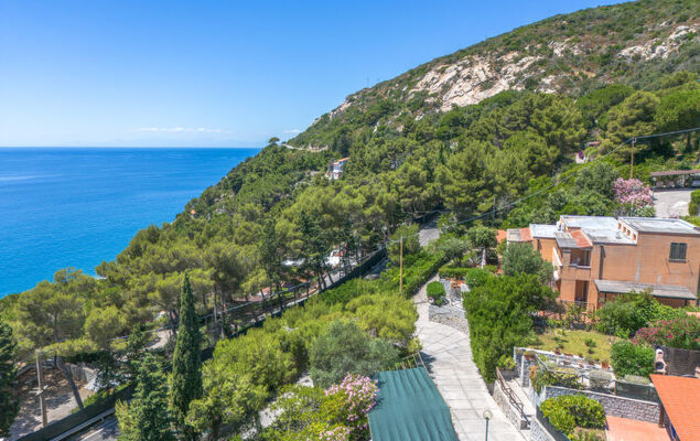 Sunny House - Photo 25