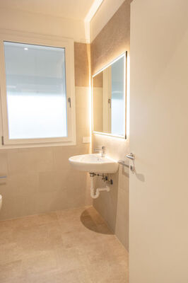 Green House - Photo 17